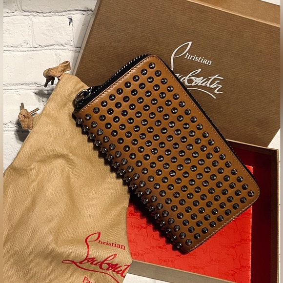 EUC Christian Louboutin Brown Zippy Long Wallet With Box & Dust Bag - Picture 16 of 16